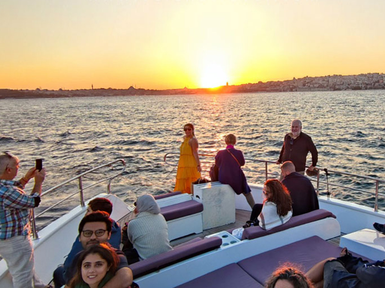Private Bosphorus Sunset Cruise on a Luxury Yacht