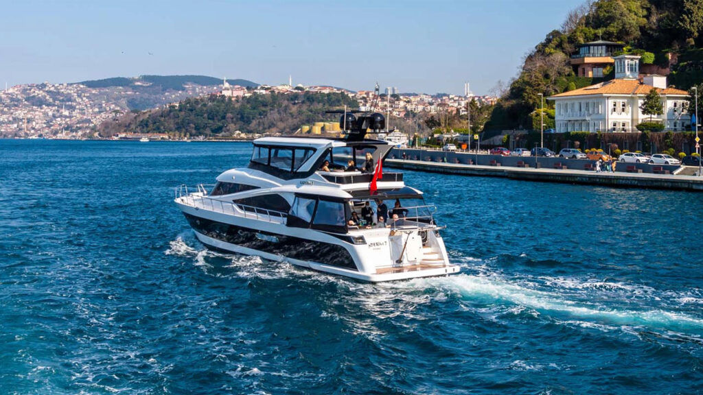 private yacht cruise on the bosphorus 9